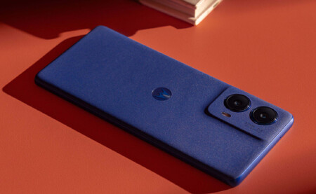 Moto G85