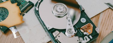 Compró un disco duro que creyó era nuevo, pero al conectarlo encontró 800 GB de datos con valor de miles de pesos 
