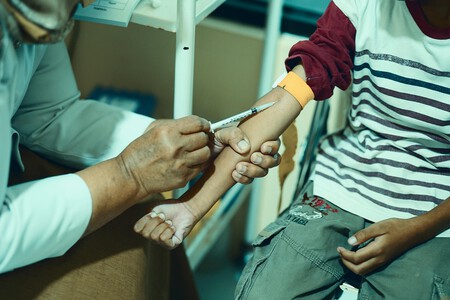 Injection 7773033 1280