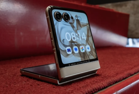 Motorola RAZR 50