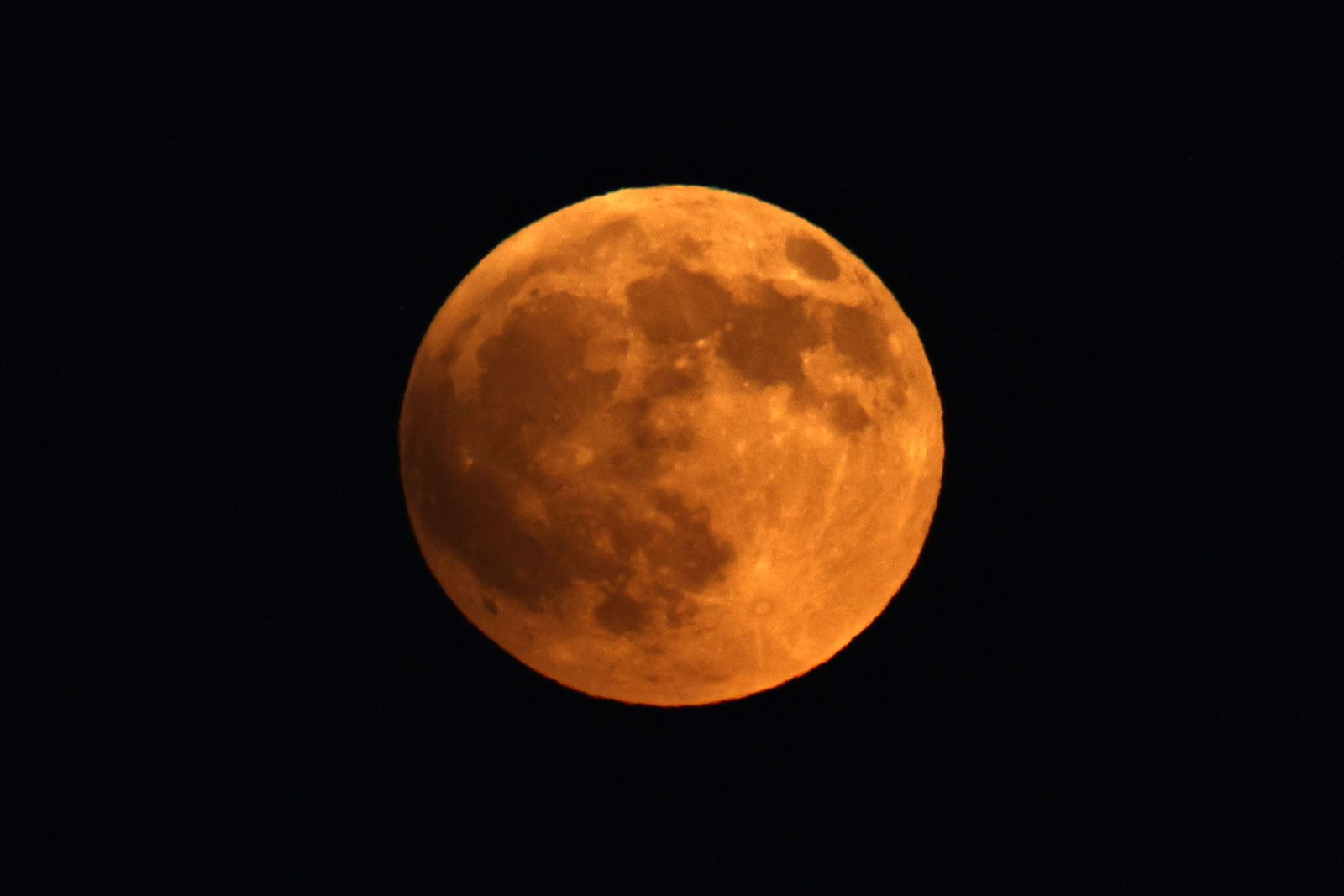 eclipse lunar