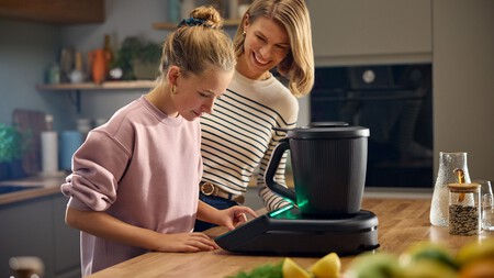 Int Master En Thermomix Tm7 Launch Functionality Photos Productinuse 1764 16x9 Min