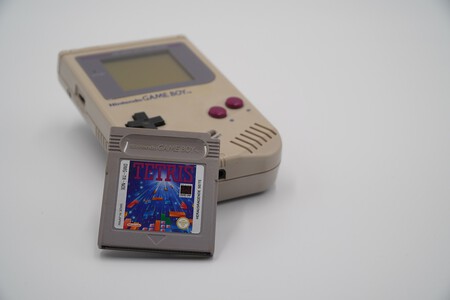 Game Boy And Tetris
