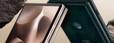 Bonito celular plegable con Android y procesador poderoso. Tiene diseño como de los de antes