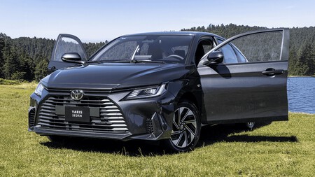 Yaris Sedan Hibrido 2026 Mexico