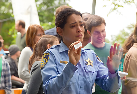 Bajo El Domo Streaming