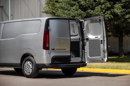 Chevrolet Express Max Ev Puertas