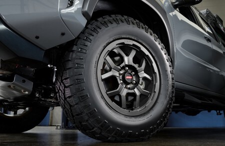 Rines Nissan Nismo Frontier