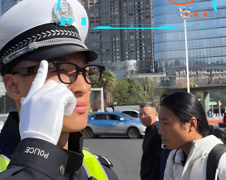 China uses ai glasses police traffic
