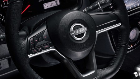 Nissan March Volante