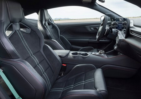 Mustang Dark Horse SC 2026 Track Pack