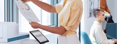 HP quiere volver inteligentes a las impresoras. Integrará Copilot para resumir, traducir y organizar documentos