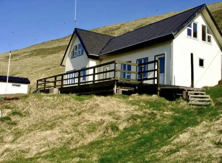 Casa Mas Solitaria De Islandia