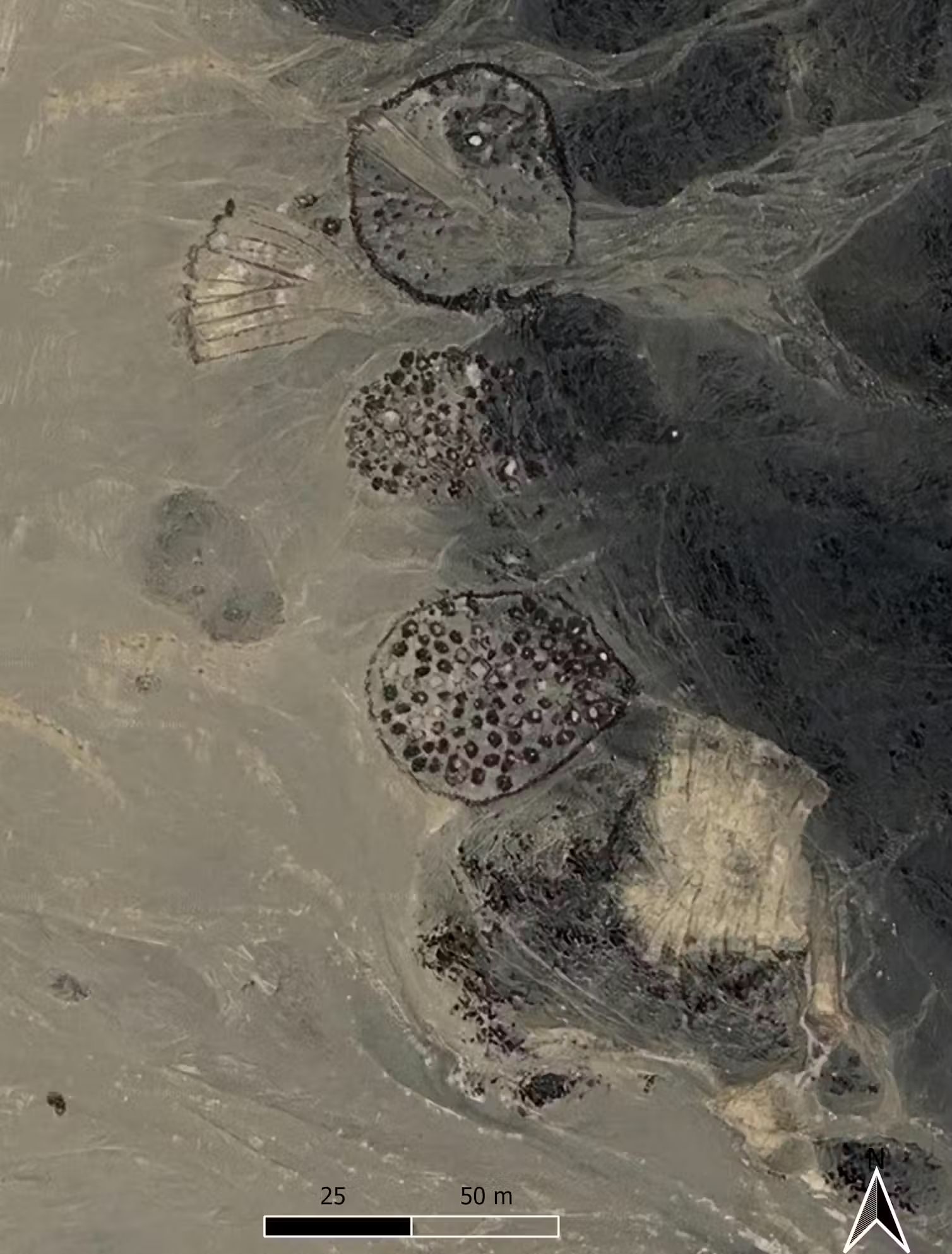Otra imagen de los sitios fúnebres ceremoniales de los años 4000 y 2500 a.C.