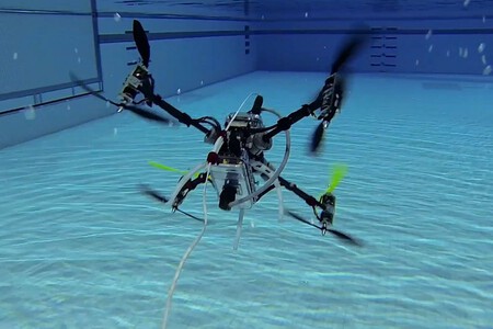 Dron Hibrido Sumergible