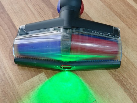 Review Dyson Piston Animal V16 Xataka Mexico Uso Real 9