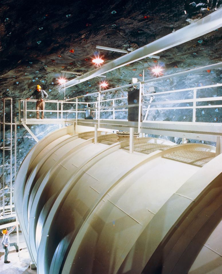 El gigantesco tanque utilizado por el detector Homestake en Dakota del Sur.